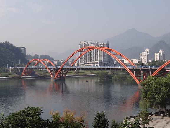 葉家社區(浙江省杭州市建德市新安江街道下轄社區)