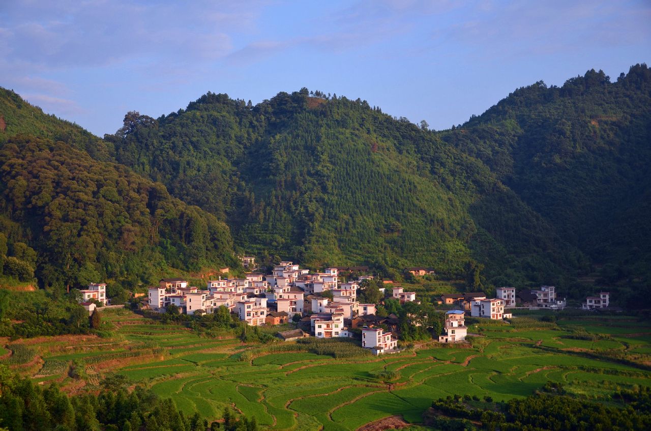 天堂村(湖南鳳凰縣下轄村)