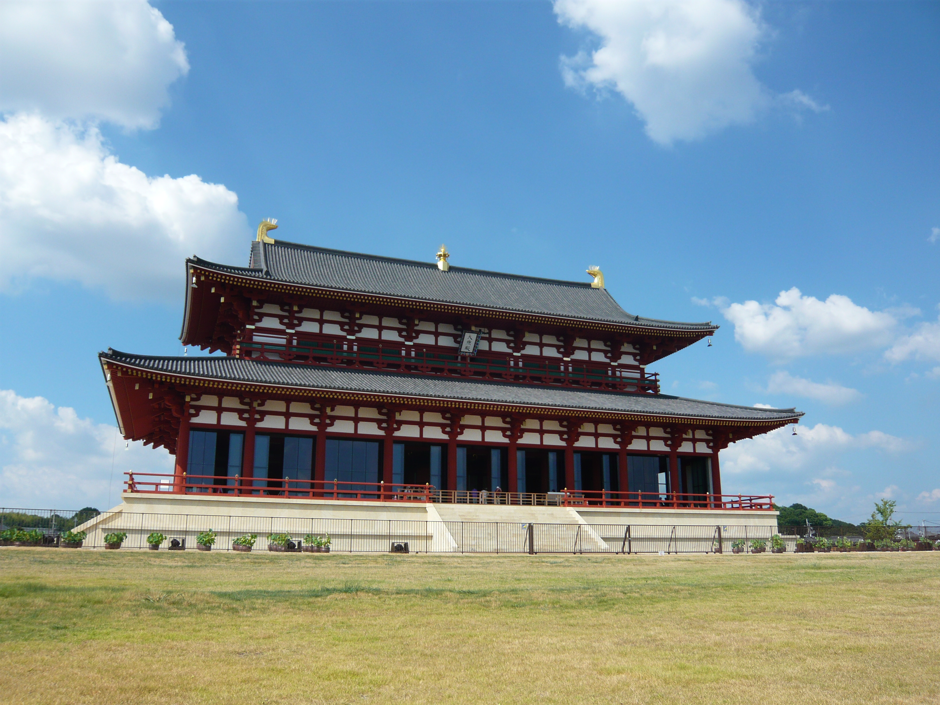 平城京 城市歷史 建城背景 遷都奈良 城建規模 城市面積 道路設計 坊間配置 宮殿 中文百科全書