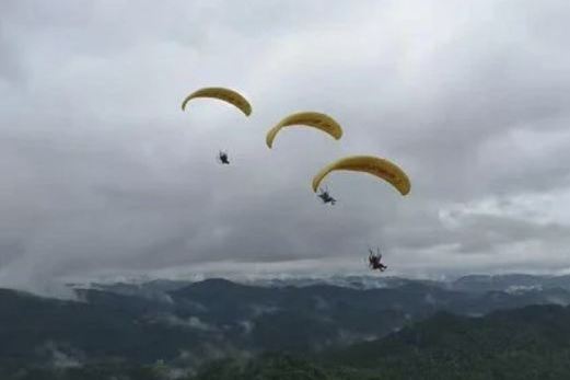 雷鵬航空運動俱樂部株洲滑翔傘基地