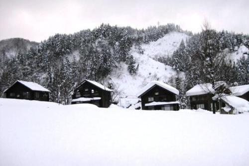 白峰積雪