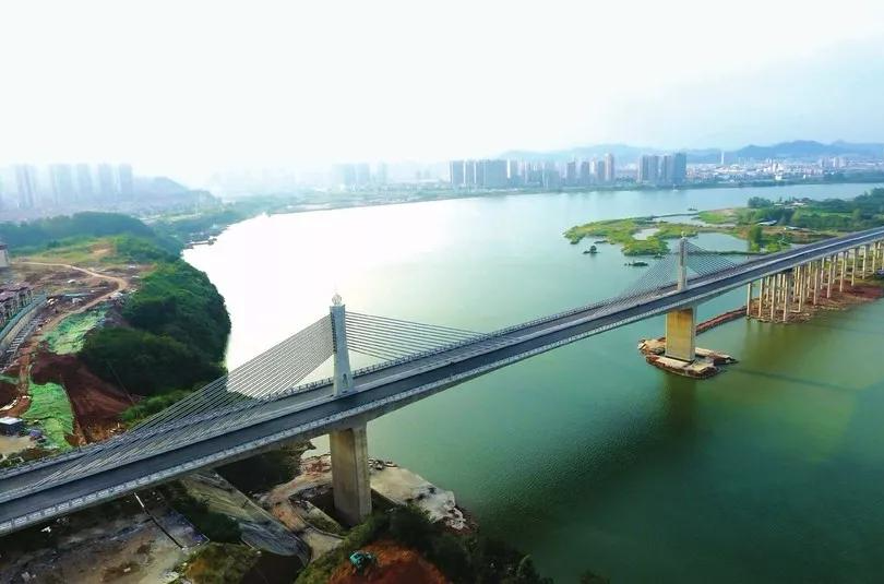 都京港嘉陵江大橋