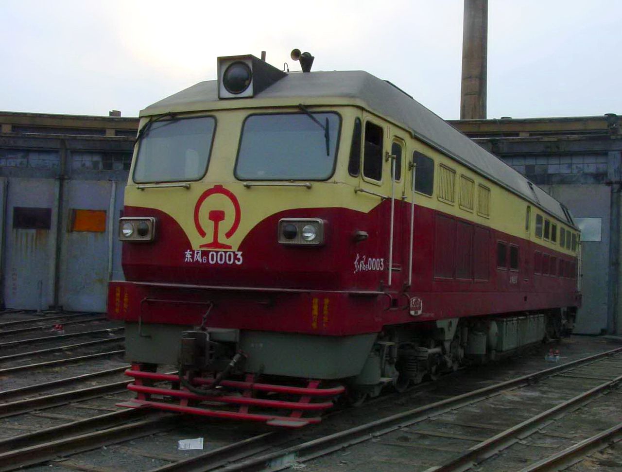 東風6型內燃機車