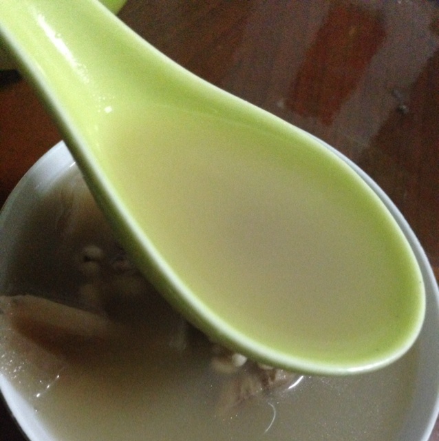 綠豆薏米蓮藕骨頭湯