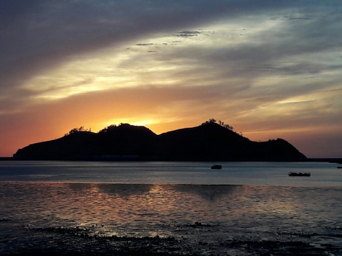 鞍馬島