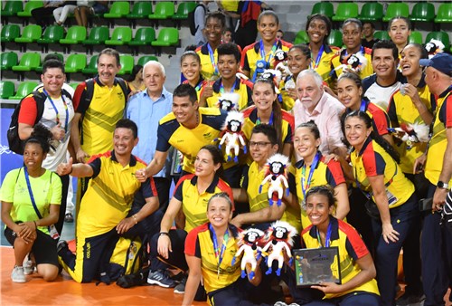 哥倫比亞女排獲得銀牌