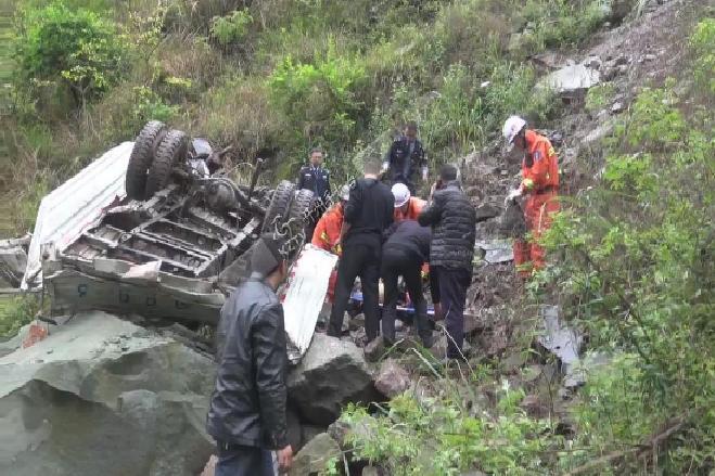 4·10重慶重大交通事故