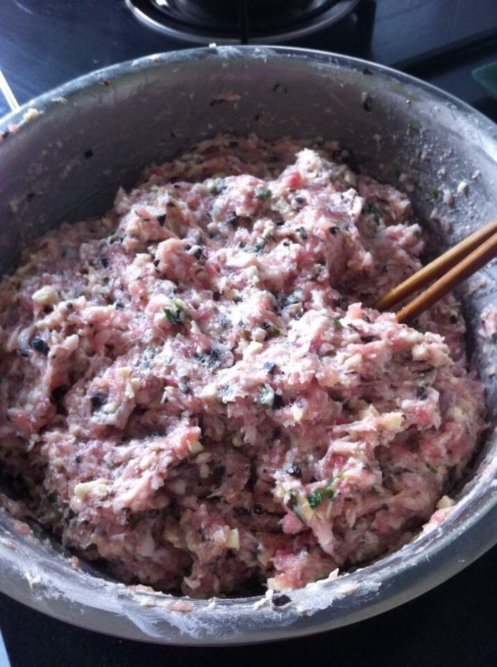 黑木耳豬肉冬筍燒賣