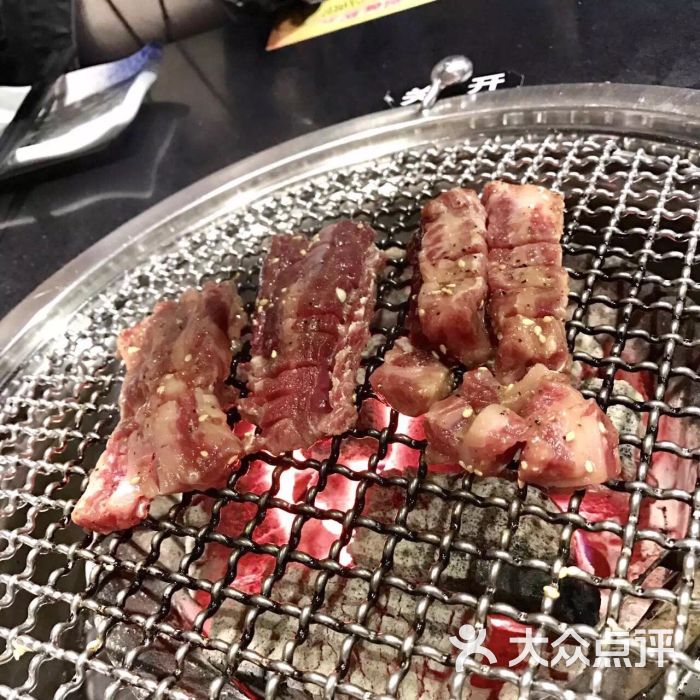 牛角炭火烤肉