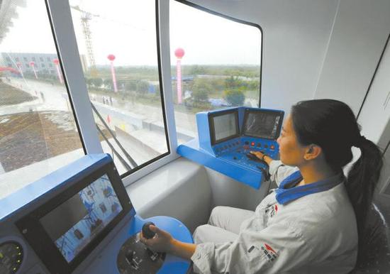 工作人員調適列車