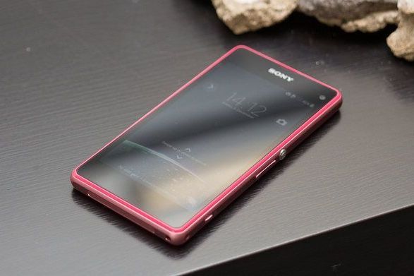 索尼Xperia Z6 Compact（移動4G）