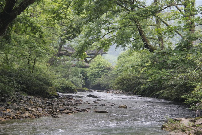 岔角溪上風雨橋