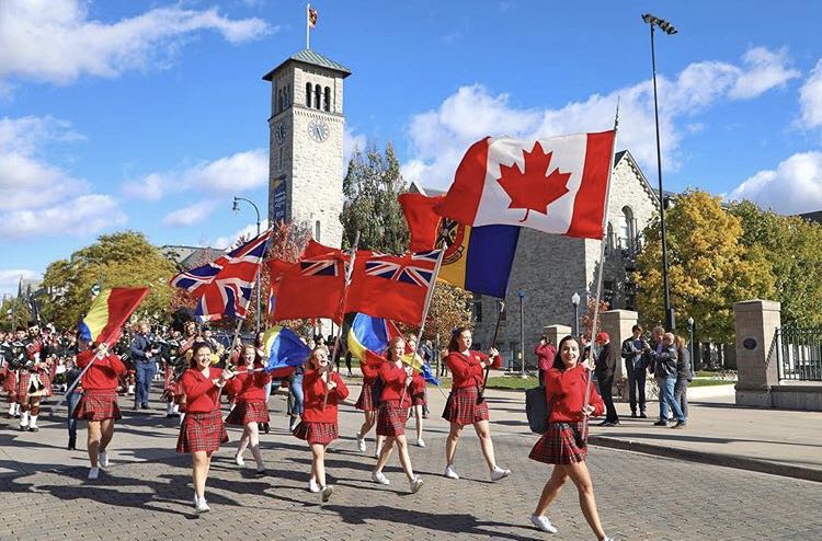 女王大學(Queen's University)