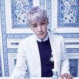 T.O.P(崔勝賢)