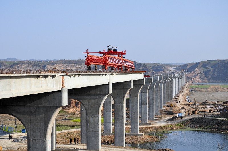 鄖縣漢江公路二橋