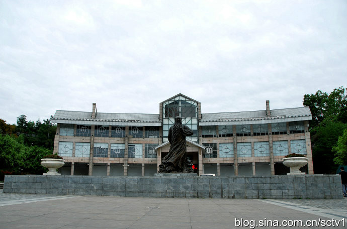 張大千美術館