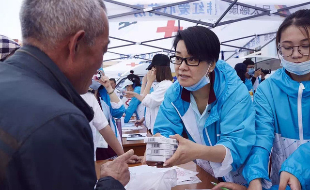 毛阿敏(中國內地流行樂女歌唱家、演員)