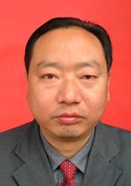 李學文近照