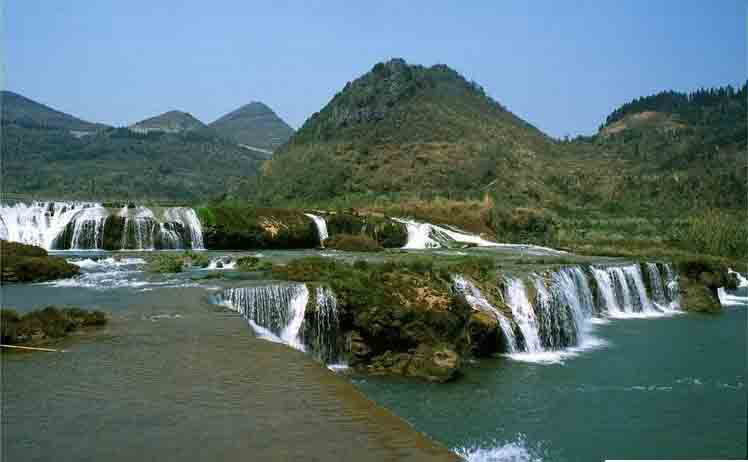 馬過河村(雲南省馬過河鎮馬過河村)