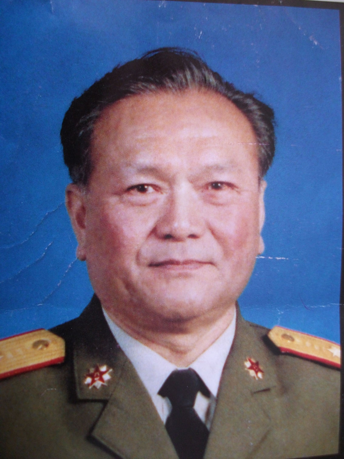 強煥文（1934.11-2006.7）