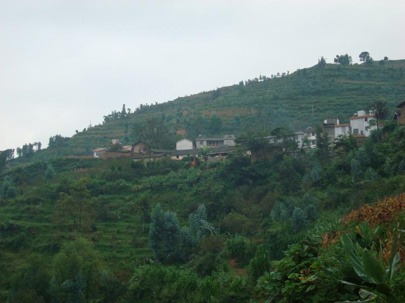 四方地村(雲南楚雄州三街鎮下轄村)