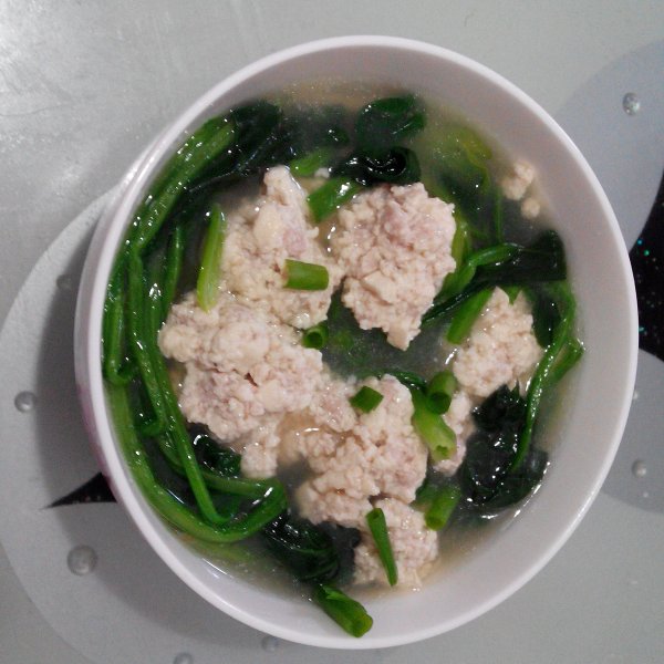 丸子豆腐蔬菜湯