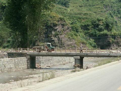 跨河村(安徽肥西縣三河鎮下轄村)