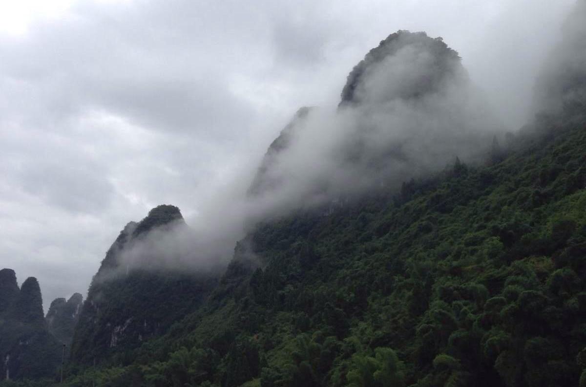 桂林十二灘漂流景區