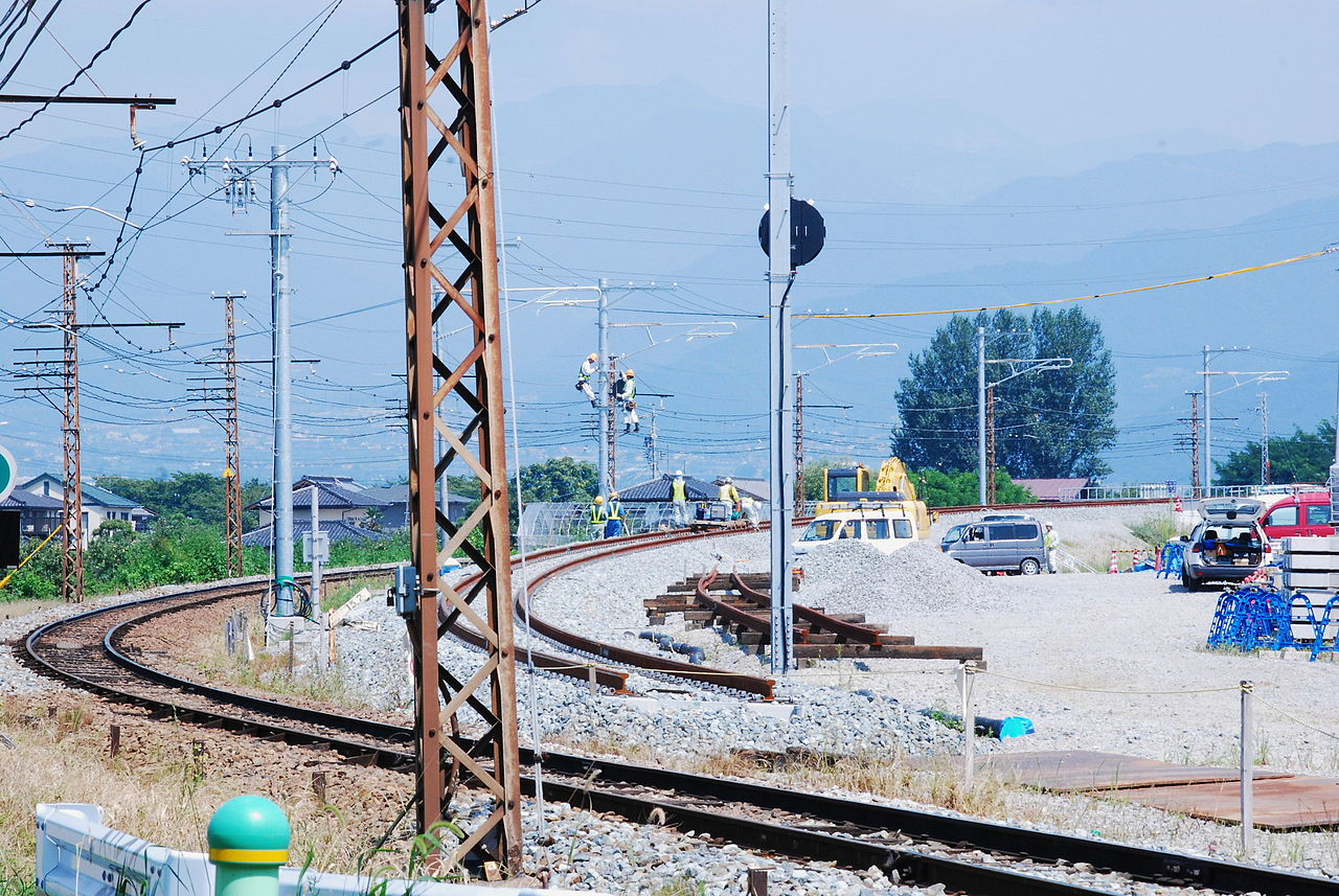 村山橋線路更換作業現場