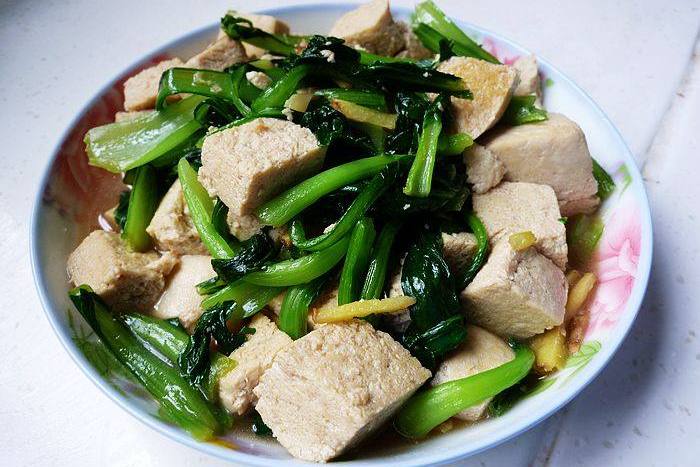 凍豆腐炒油菜