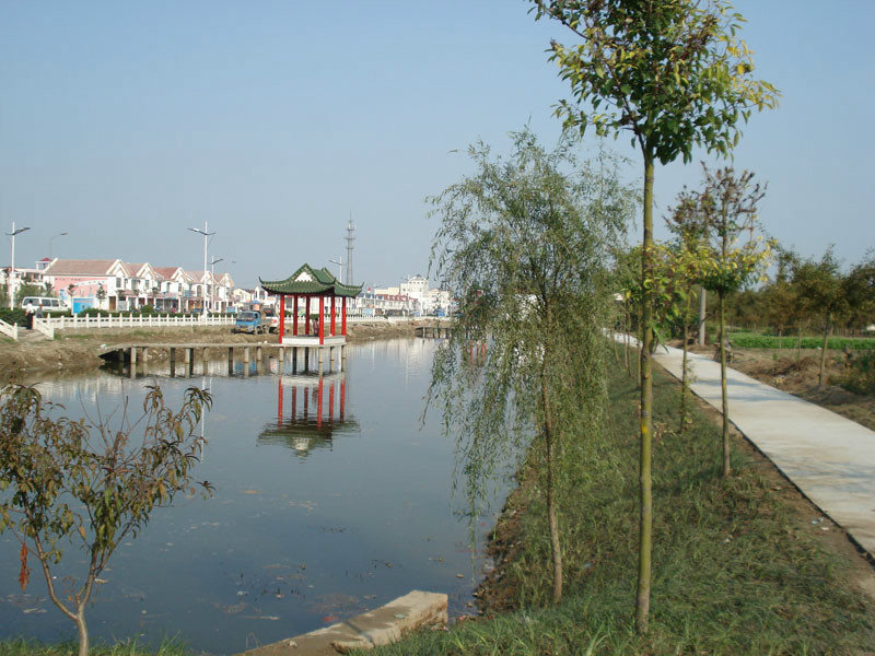 新廠河村(雲南省楚雄南華縣五街鎮新廠河村)