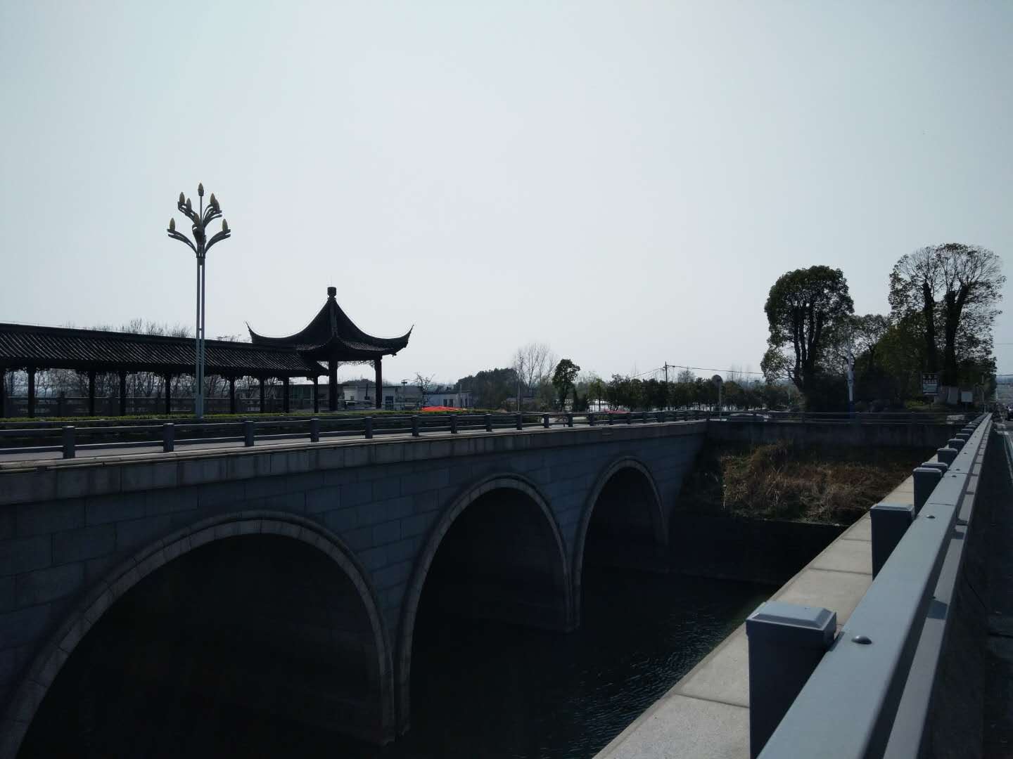 馬鞍山廊橋