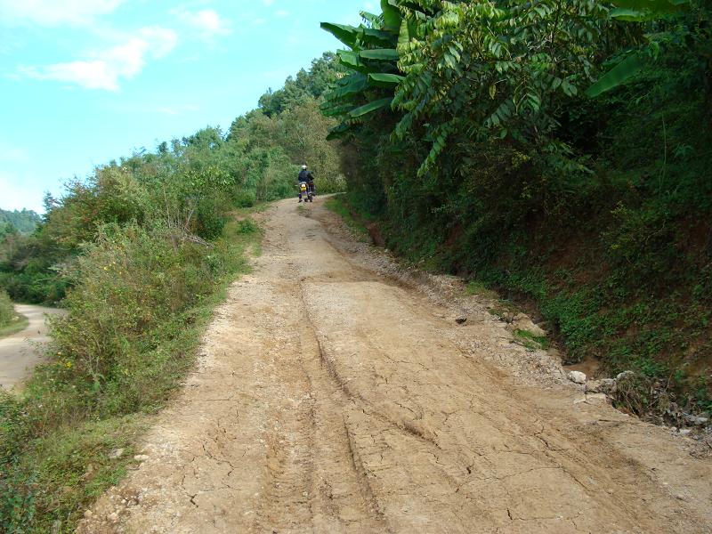 聯山自然村通村道路