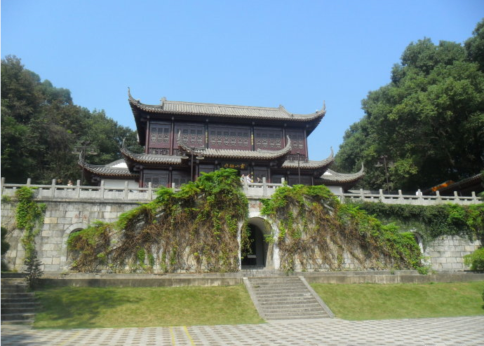 團城三趣園