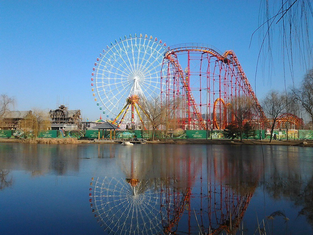 保定綠溪谷主題遊樂園