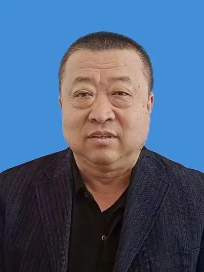 李延安(富錦市大興學校校長)