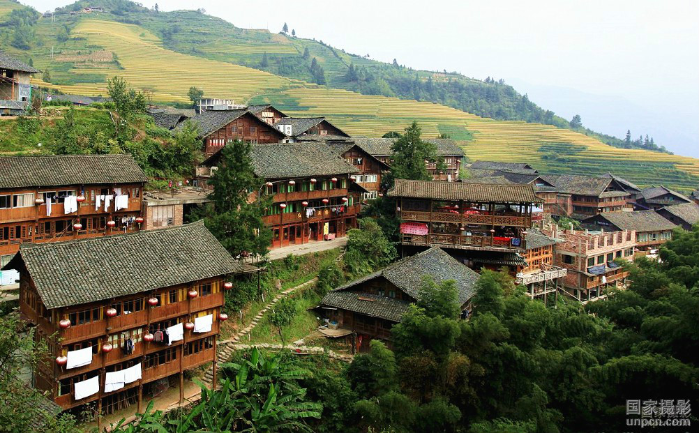 瑤寨村(雲南省紅河州綠春縣大興鎮瑤寨村)