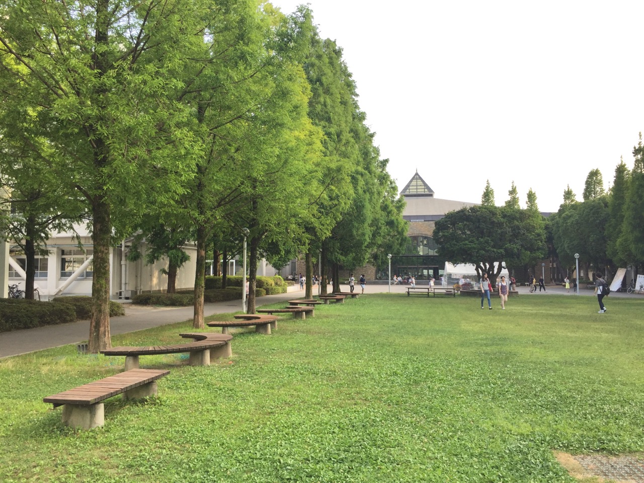 北九州市立大學(北九州大學)