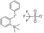 苯基[2-（三甲基矽基）苯基]三氟甲烷磺酸碘鹽