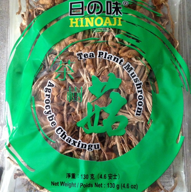 茶樹菇木耳燜肉