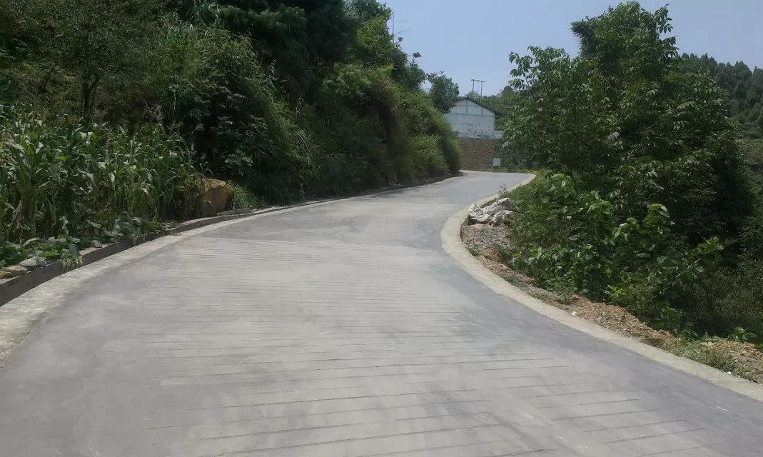 清普公路大坪村路段3