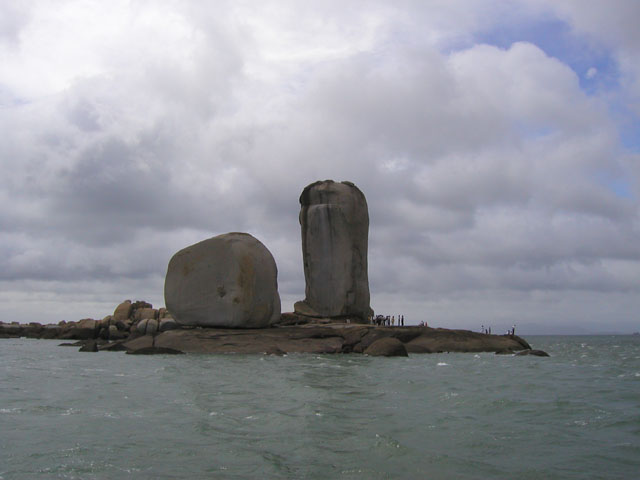 福建平潭雙帆石