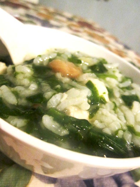 菠菜香菇雞肉粥