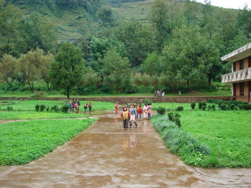 頭寨村——學校