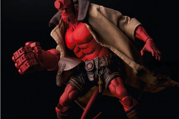 1000toys x 黑馬漫畫地獄男爵Hellboy 1:12可動人偶