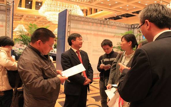 廣東魚珠國際木材市場總經理張健民接受採訪