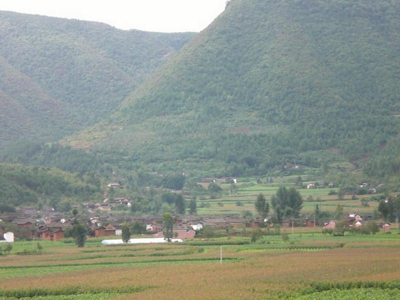 長坑雲二村