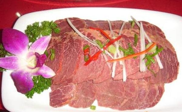 辛集鹹驢肉