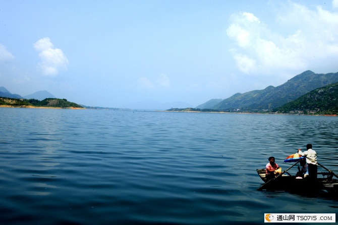 富水湖