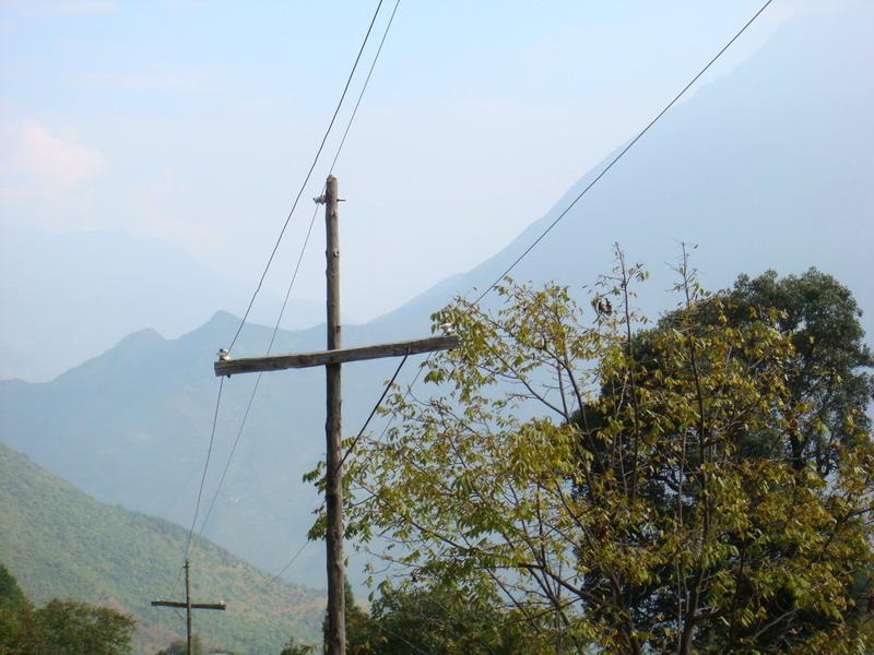 阿老山村